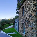 Pera Da Serra - Turismo No Espaco Rural Lantgård *