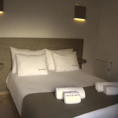 Pera Da Serra - Turismo No Espaco Rural *