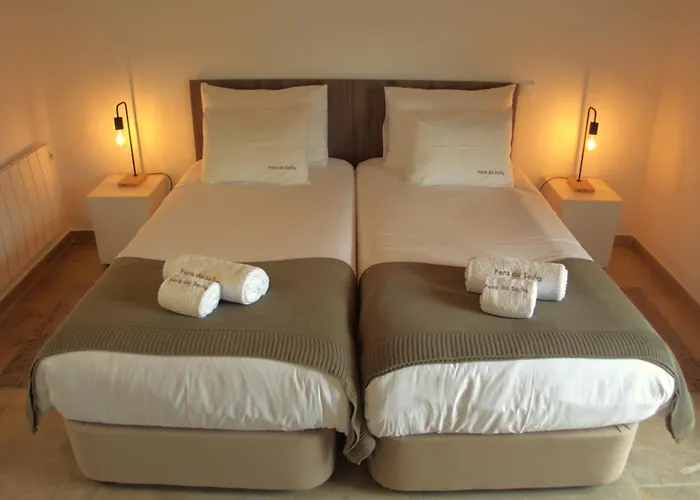 Pera Da Serra - Turismo No Espaco Rural * Lousã